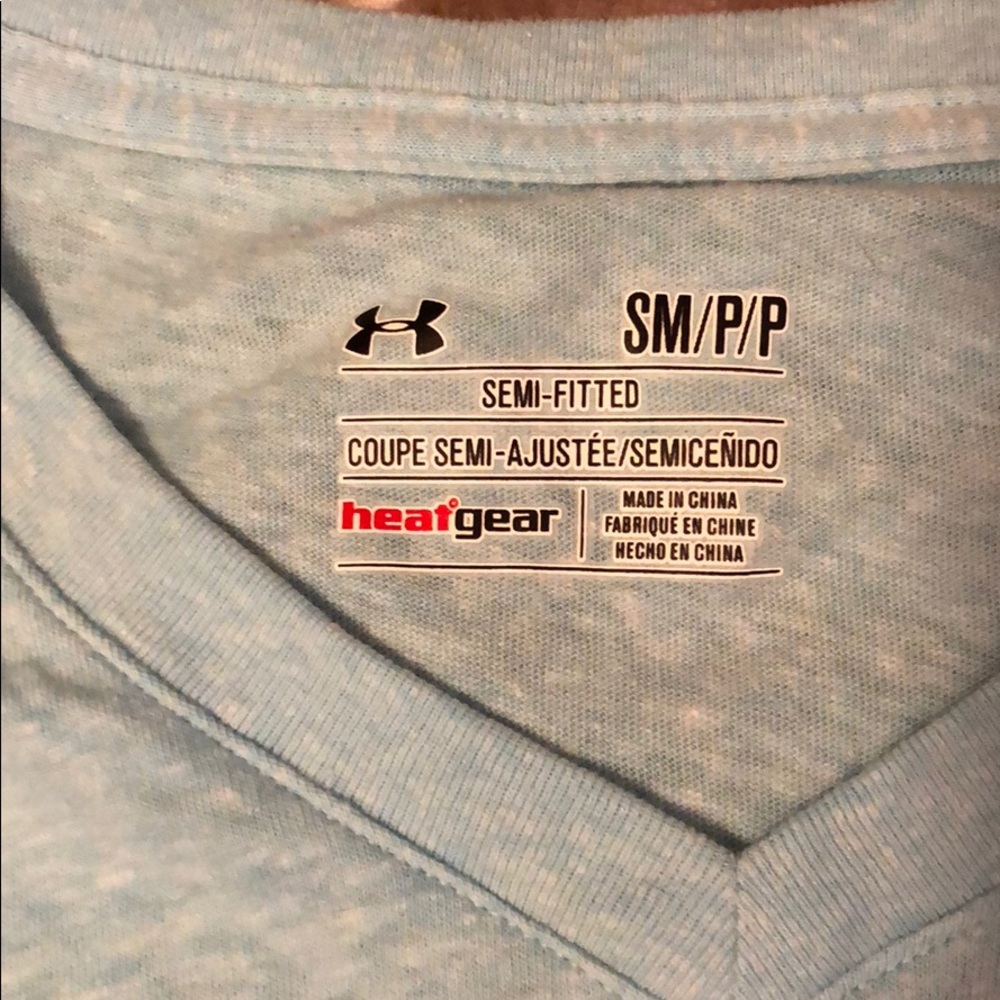 Under Armour t-shirt - Picture 3 of 3